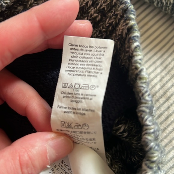 Gap chunky button down cardigan with shawl collar 2T - Picture 4 of 4